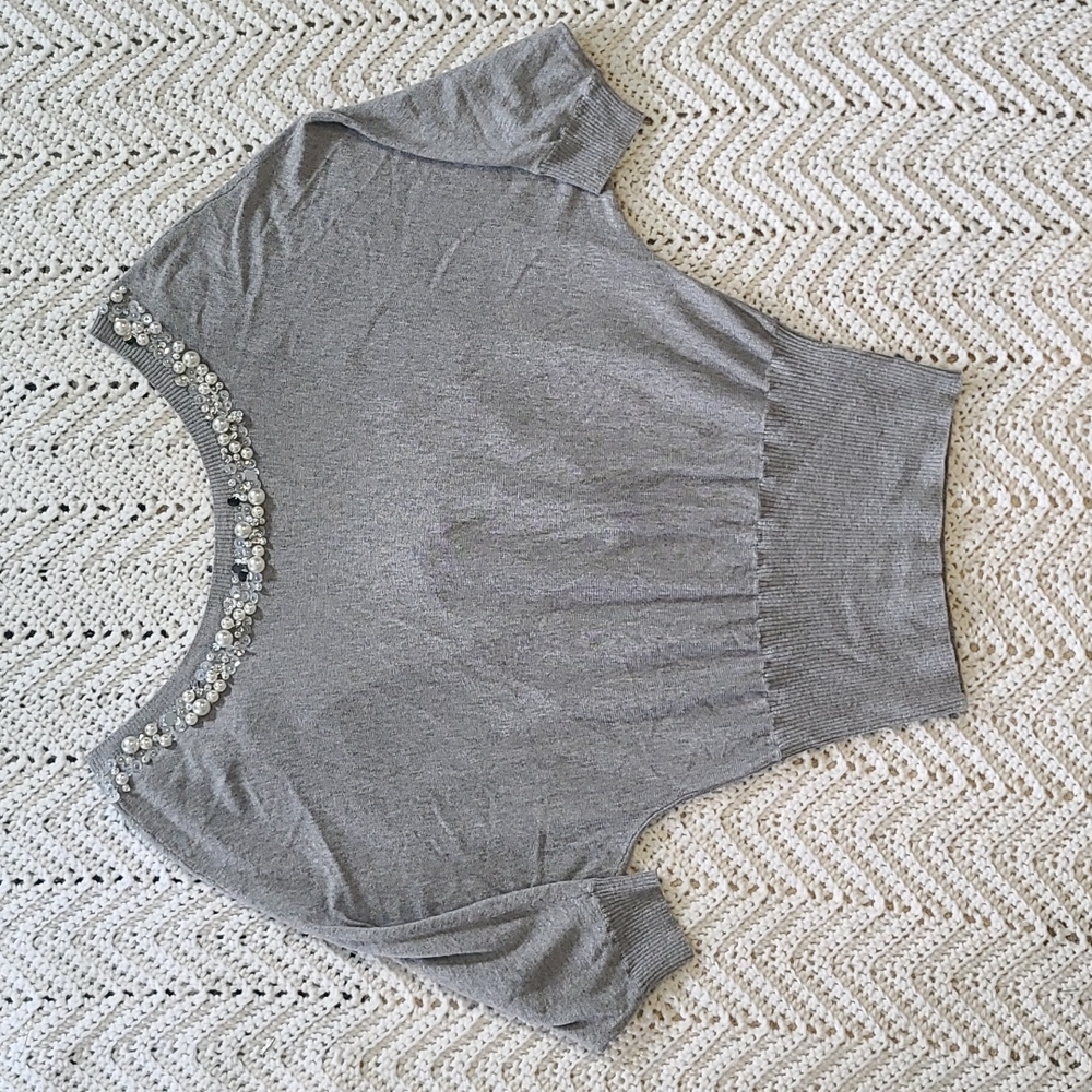 Pearl embellished short sleeve open back top Michael Simon medium